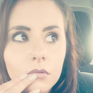 Meet your Posher, Hillary